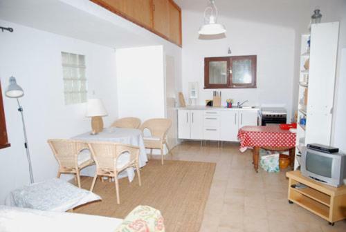La Petite Cigale Villa Cesseras Luaran gambar